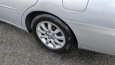 2002 Lexus ES 300   - Photo 22 - Canyon Country, CA 91351