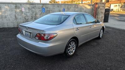 2002 Lexus ES 300   - Photo 11 - Canyon Country, CA 91351