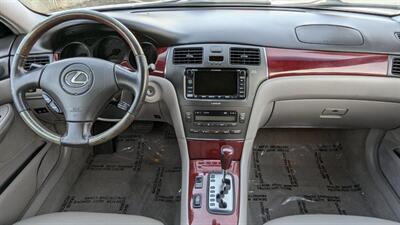 2002 Lexus ES 300   - Photo 40 - Canyon Country, CA 91351