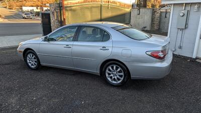 2002 Lexus ES 300   - Photo 8 - Canyon Country, CA 91351