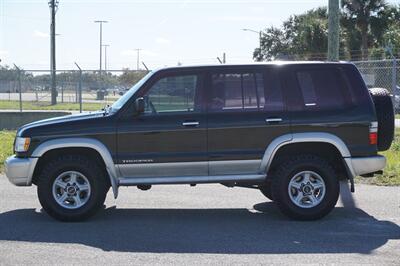 2001 Isuzu Trooper S   - Photo 6 - Tampa, FL 33614