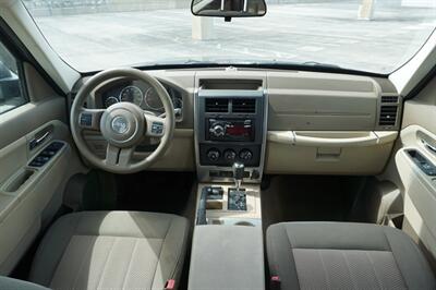 2011 Jeep Liberty Sport   - Photo 24 - Tampa, FL 33614