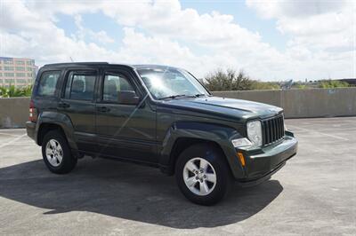 2011 Jeep Liberty Sport   - Photo 8 - Tampa, FL 33614