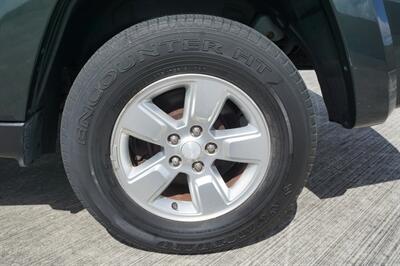 2011 Jeep Liberty Sport   - Photo 10 - Tampa, FL 33614