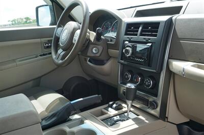 2011 Jeep Liberty Sport   - Photo 22 - Tampa, FL 33614