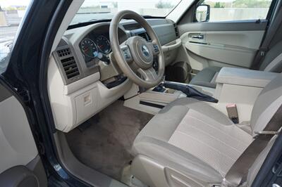 2011 Jeep Liberty Sport   - Photo 19 - Tampa, FL 33614