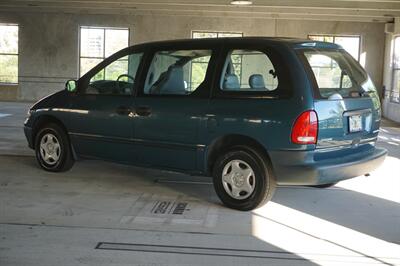 2000 Dodge Caravan   - Photo 4 - Tampa, FL 33614