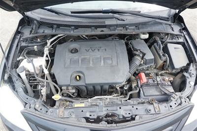 2012 Toyota Corolla LE   - Photo 13 - Tampa, FL 33614