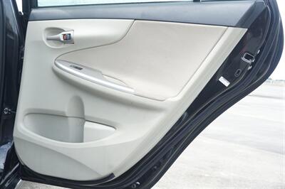 2012 Toyota Corolla LE   - Photo 22 - Tampa, FL 33614