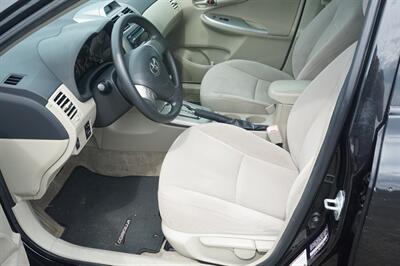 2012 Toyota Corolla LE   - Photo 15 - Tampa, FL 33614