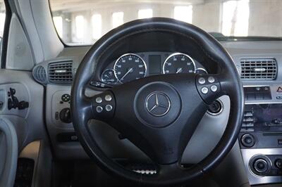 2005 Mercedes-Benz C 320   - Photo 13 - Tampa, FL 33614