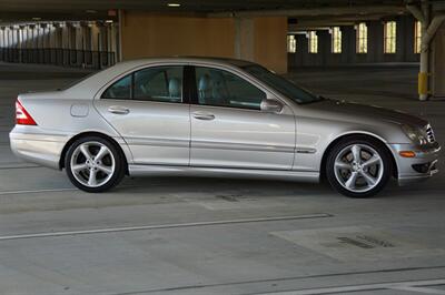 2005 Mercedes-Benz C 320   - Photo 3 - Tampa, FL 33614