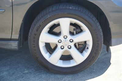 2004 Lexus RX 330   - Photo 12 - Tampa, FL 33614