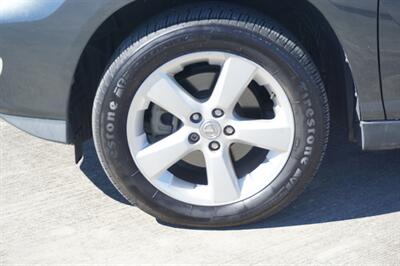 2004 Lexus RX 330   - Photo 9 - Tampa, FL 33614