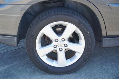 2004 Lexus RX 330   - Photo 11 - Tampa, FL 33614