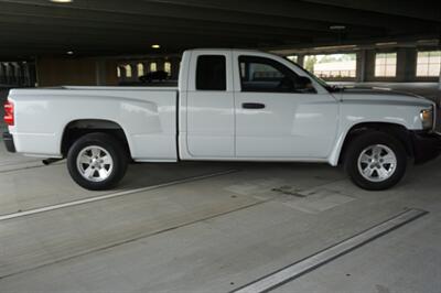 2008 Dodge Dakota SXT   - Photo 4 - Tampa, FL 33614