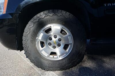 2012 Chevrolet Tahoe LT   - Photo 12 - Tampa, FL 33614