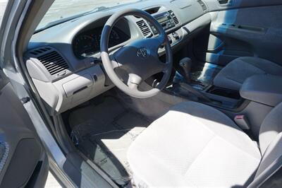 2002 Toyota Camry LE   - Photo 23 - Tampa, FL 33614