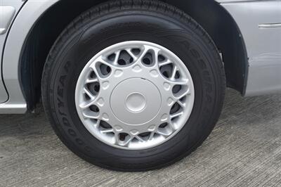 2001 Buick Century Custom - Photo 10 - Tampa, FL 33614