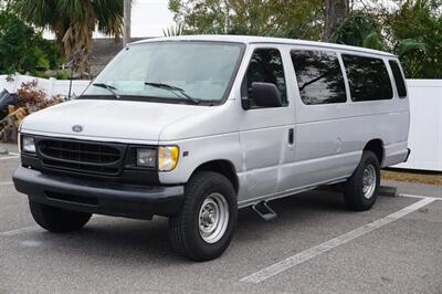 2000 Ford E-350 XL SD  