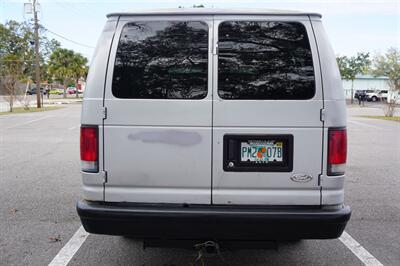 2000 Ford E-350 XL SD   - Photo 8 - Tampa, FL 33614