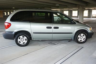 2003 Dodge Caravan SE   - Photo 4 - Tampa, FL 33614