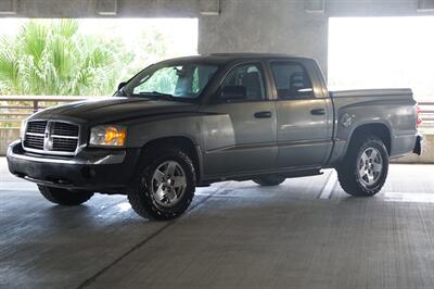 2005 Dodge Dakota SLT   - Photo 2 - Tampa, FL 33614