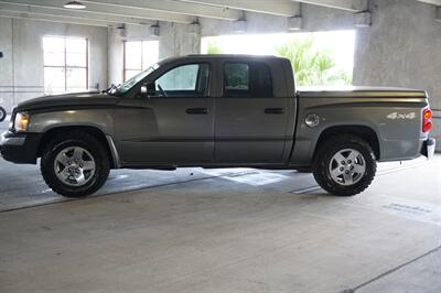 2005 Dodge Dakota SLT   - Photo 3 - Tampa, FL 33614