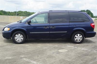 2006 Dodge Grand Caravan SE   - Photo 3 - Tampa, FL 33614