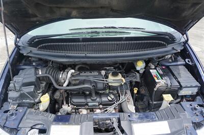 2006 Dodge Grand Caravan SE   - Photo 11 - Tampa, FL 33614