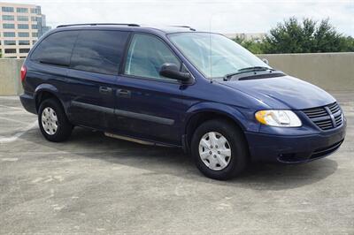 2006 Dodge Grand Caravan SE   - Photo 9 - Tampa, FL 33614