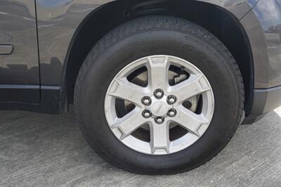 2015 GMC Acadia SLE-1 - Photo 12 - Tampa, FL 33614