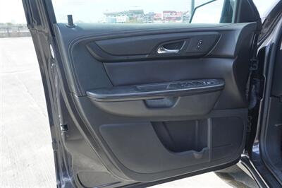 2015 GMC Acadia SLE-1 - Photo 20 - Tampa, FL 33614