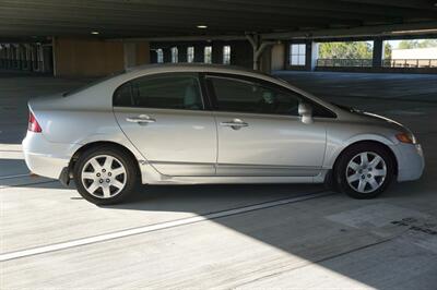 2006 Honda Civic LX   - Photo 8 - Tampa, FL 33614