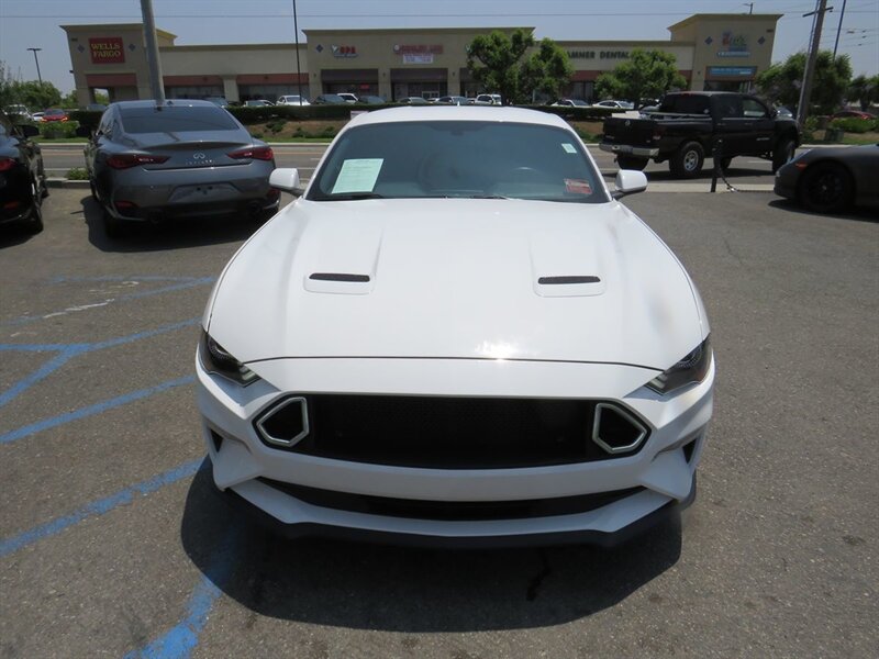 2020 Ford Mustang EcoBoost photo 3