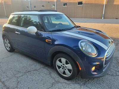 2014 MINI Hardtop Cooper   - Photo 7 - Elyria, OH 44035