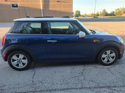 2014 MINI Hardtop Cooper   - Photo 6 - Elyria, OH 44035