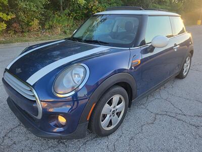 2014 MINI Hardtop Cooper   - Photo 1 - Elyria, OH 44035