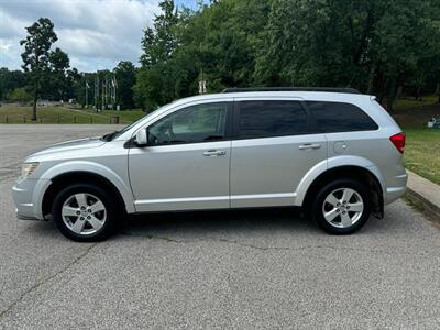 2011 Dodge Journey Mainstreet   - Photo 2 - Elyria, OH 44035