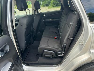 2011 Dodge Journey Mainstreet   - Photo 12 - Elyria, OH 44035