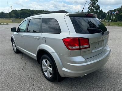 2011 Dodge Journey Mainstreet   - Photo 3 - Elyria, OH 44035