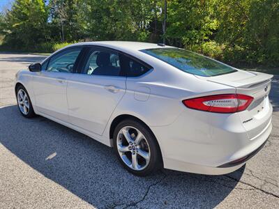 2014 Ford Fusion SE   - Photo 3 - Elyria, OH 44035