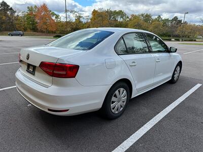 2015 Volkswagen Jetta S   - Photo 5 - Elyria, OH 44035