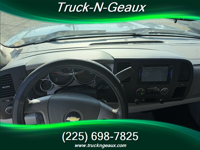 2012 Chevrolet Silverado 1500 LT - Photo 8 - Walker, LA 70785-5946