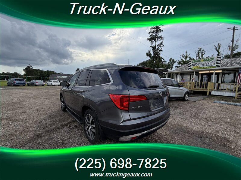 2017 Honda Pilot Touring - Photo 2 - Walker, LA 70785-5946