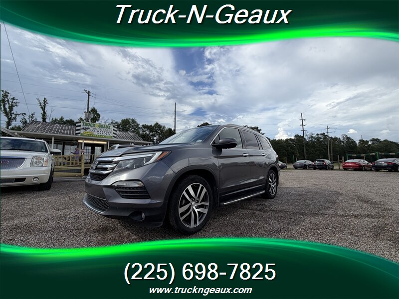2017 Honda Pilot Touring   - Photo 1 - Walker, LA 70785-5946