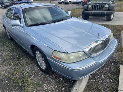 2007 Lincoln Town Car Signature Limited  