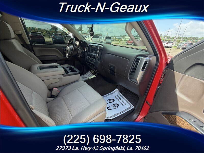 2017 Chevrolet Silverado 1500 LT - Photo 8 - Walker, LA 70785-5946