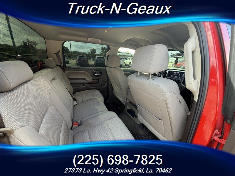 2017 Chevrolet Silverado 1500 LT - Photo 7 - Walker, LA 70785-5946