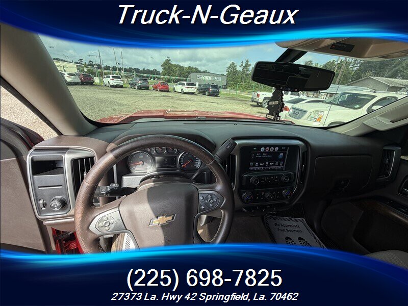 2017 Chevrolet Silverado 1500 LT - Photo 10 - Walker, LA 70785-5946